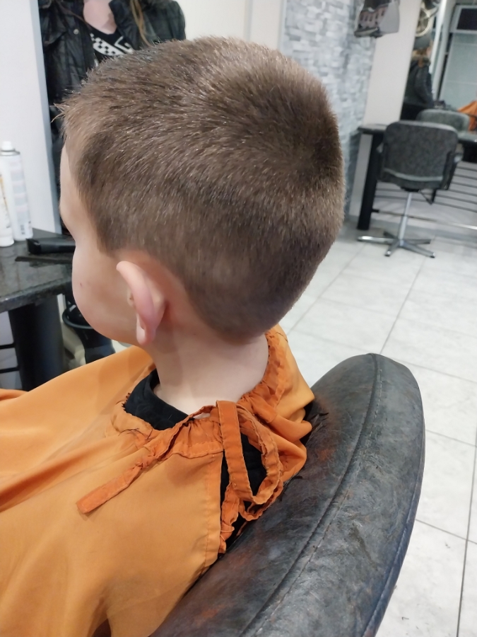 Actuamod Lissage Bresilien Lorient COIFFURE ENFANT